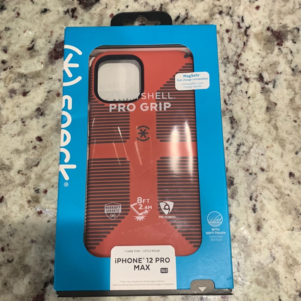 Speck iPhone 12 Pro Max